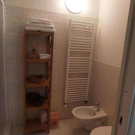 Casa Oxilia アパート ドモドッソラ